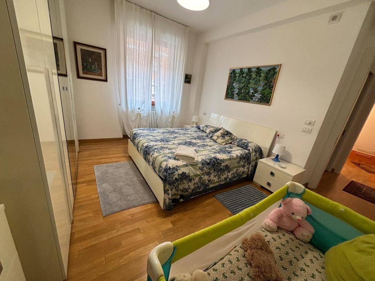 Beautiful New Apartment, Near Torre Di Pisa Bagian luar foto