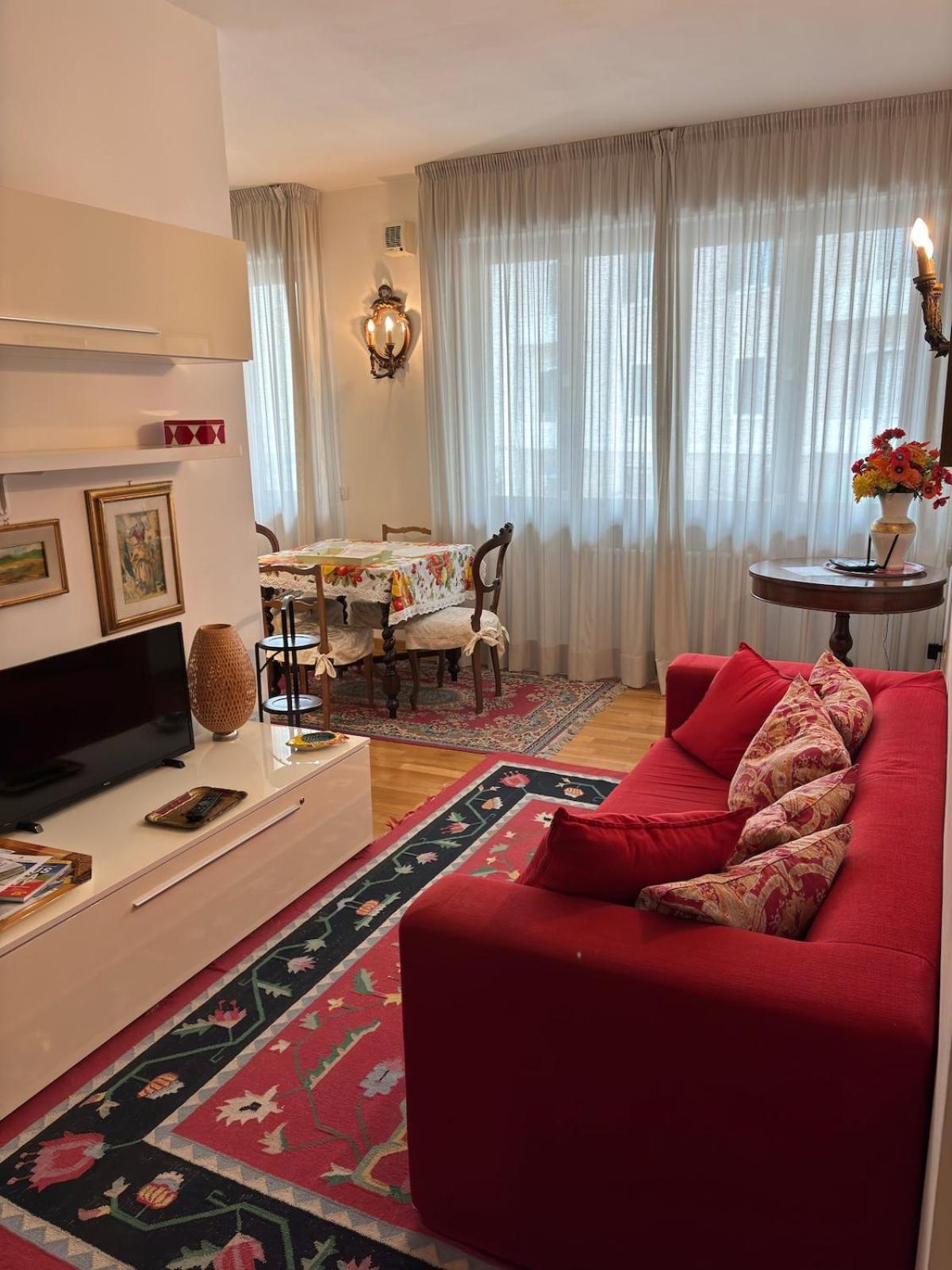 Beautiful New Apartment, Near Torre Di Pisa Bagian luar foto